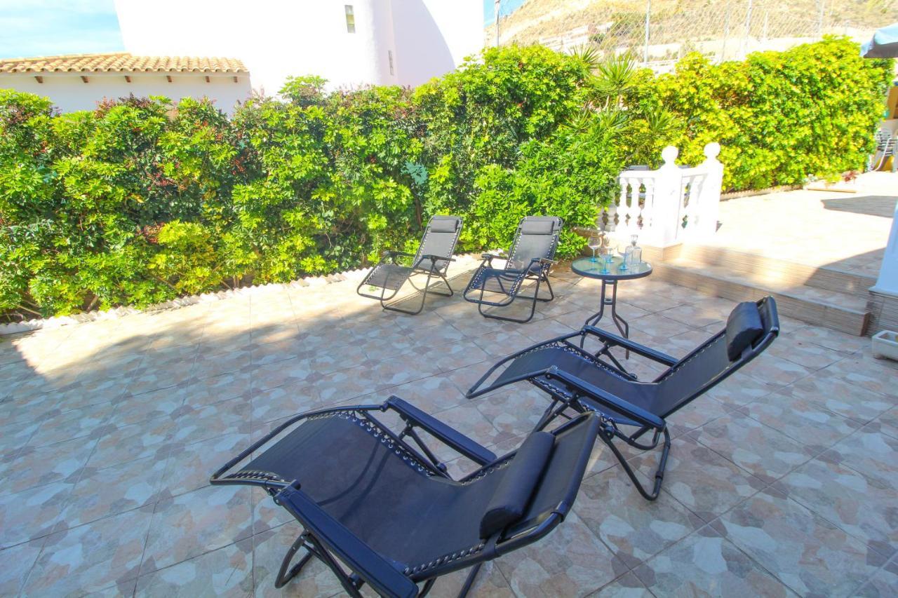Great Villa, Sea Views, 20 Secs Walk To The Beach, Bbq, 9 People, 5 Mins Car From Alicante City Center, Sailing Club 3 Mins Walk Kültér fotó