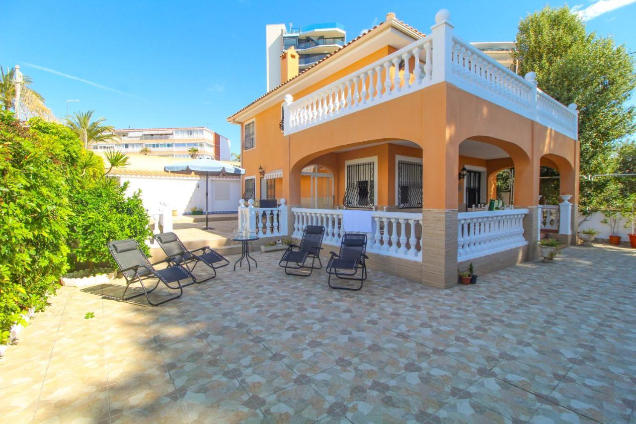 Great Villa, Sea Views, 20 Secs Walk To The Beach, Bbq, 9 People, 5 Mins Car From Alicante City Center, Sailing Club 3 Mins Walk Kültér fotó