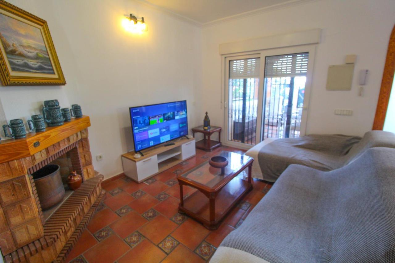 Great Villa, Sea Views, 20 Secs Walk To The Beach, Bbq, 9 People, 5 Mins Car From Alicante City Center, Sailing Club 3 Mins Walk Kültér fotó