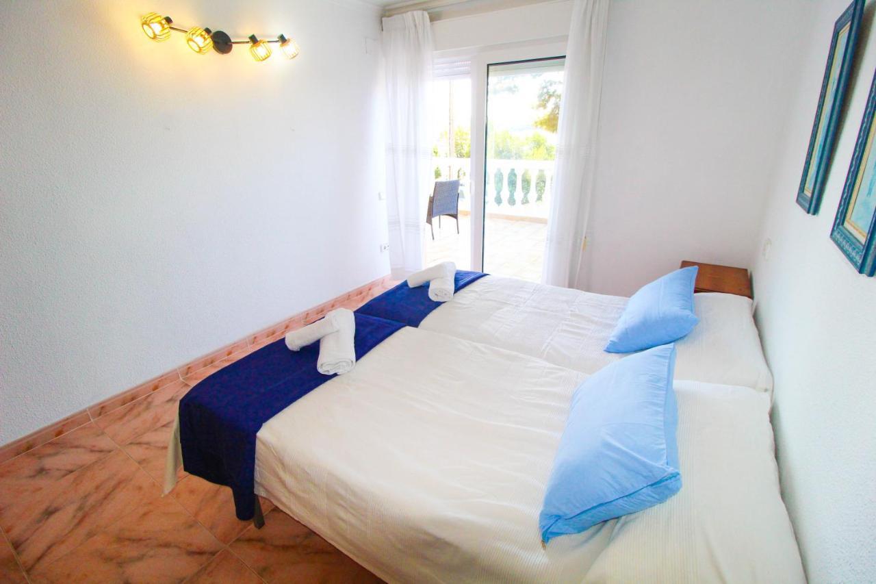 Great Villa, Sea Views, 20 Secs Walk To The Beach, Bbq, 9 People, 5 Mins Car From Alicante City Center, Sailing Club 3 Mins Walk Kültér fotó